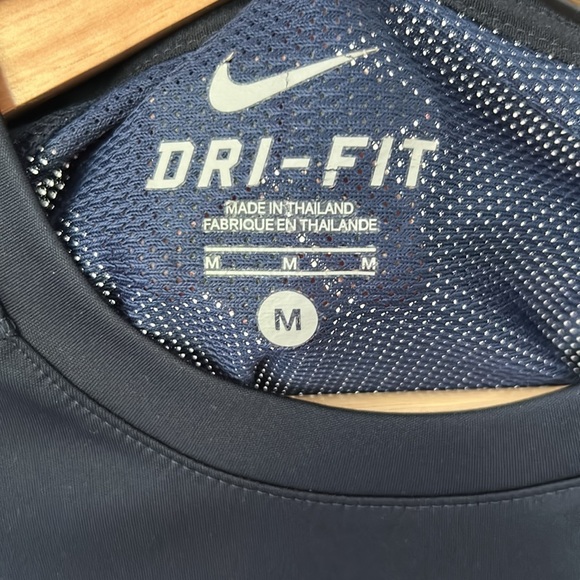 Nike FC Barcelona Training Top Men’s Medium - Picture 3 of 3